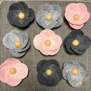 Elegant Floral Felt Decor - Pink, Gray, and dark Gray